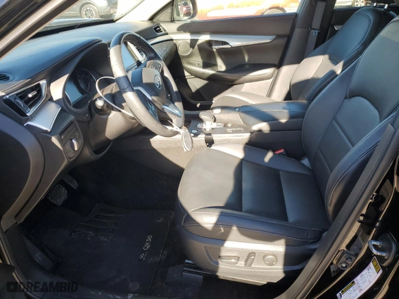 2019 Infiniti QX50 LUXE with VIN 3PCAJ5M32KF119482, listed as a Copart auction lot 84010774 with 46,433 mi miles and Salvage Title. Bid and sale history available at carsss.com. Image 7.