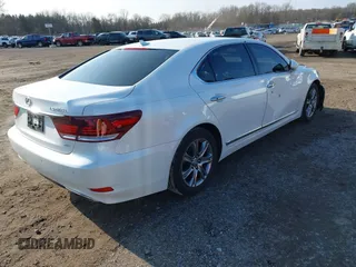 2013 Lexus LS 460 L with VIN JTHDL5EF2D5005596, listed as a IAAI auction lot 41498678 with 105,403 mi miles and . Bid and sale history available at DreamBid. Image 4.