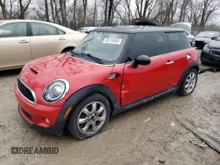 2009 MINI Hardtop S with VIN WMWMF73549TW82924, listed as a Copart auction lot 45115945 with 83,336 mi miles and Clean Title. Bid and sale history available at DreamBid. Image 1.