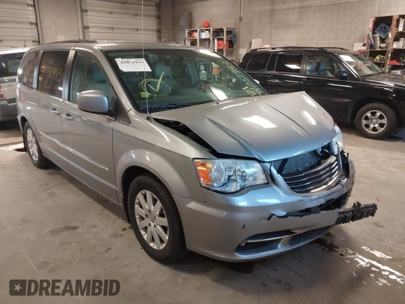 2013 Chrysler Town & Country Touring with VIN 2C4RC1BG1DR646691, listed as a IAAI auction lot 42051933 with 162,960 mi miles. Bid and sale history available at carsss.com. Image 6.