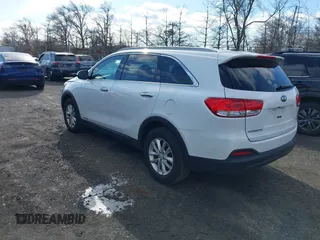 2018 Kia Sorento LX V6 with VIN 5XYPGDA50JG419263, listed as a IAAI auction lot 41592628 with 45,266 mi miles. Bid and sale history available at carsss.com. Image 3.