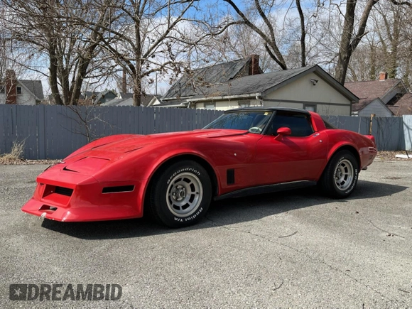 1981 Chevrolet Corvette with VIN 1G1AY8761BS408304, listed as a Copart auction lot 79428714 with 49,214 mi miles and Salvage Title. Bid and sale history available at carsss.com. Image 2.