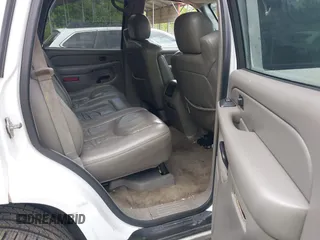 2005 GMC Yukon SLT z VIN 1GKEC13T75R114660, wystawiony jako IAAI lot #42223845 z przebiegiem 199 064 mil mil oraz . Historia ofert i sprzedaży dostępna na DreamBid. Obrazek 8.