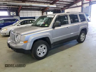 2017 Jeep Patriot 75th Anniversary z VIN 1C4NJRBB0HD142147, wystawiony jako Copart lot #56277075 z przebiegiem 144 251 mil mil oraz Czysty tytuł • Clean title. Historia ofert i sprzedaży dostępna na DreamBid. Obrazek 1.