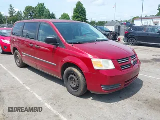 2008 Dodge Grand Caravan SE z VIN 2D8HN44H78R101549, wystawiony jako IAAI lot #42516576 z przebiegiem 197 174 mil mil oraz . Historia ofert i sprzedaży dostępna na DreamBid. Obrazek 1.