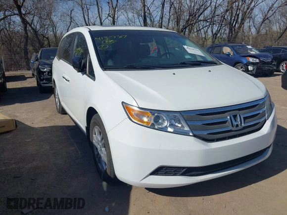 2011 Honda Odyssey EX-L with VIN 5FNRL5H69BB062666, listed as a IAAI auction lot 41829319 with 152,105 mi miles and . Bid and sale history available at carsss.com. Image 1.