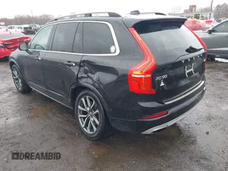 2019 Volvo XC90 Momentum z VIN YV4A22PK3K1470213, wystawiony jako IAAI lot #42025975 z przebiegiem 66 210 mil mil oraz . Historia ofert i sprzedaży dostępna na DreamBid. Obrazek 3.
