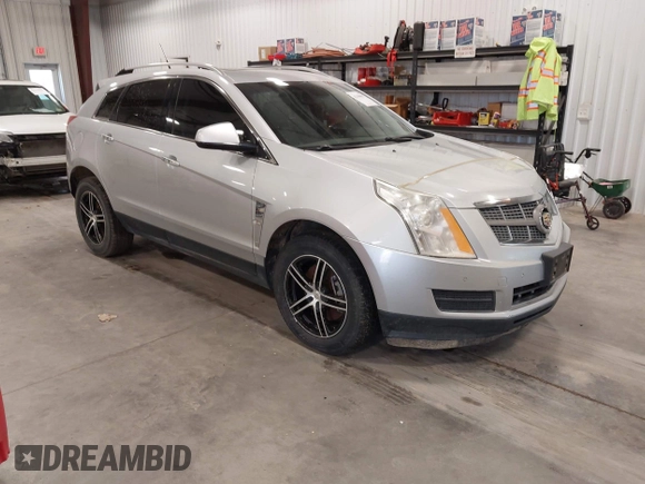 2010 Cadillac SRX Luxury Collection z VIN 3GYFNDEY0AS575446, wystawiony jako IAAI lot #42308817 z przebiegiem 165 402 mil mil oraz . Historia ofert i sprzedaży dostępna na DreamBid. Obrazek 1.