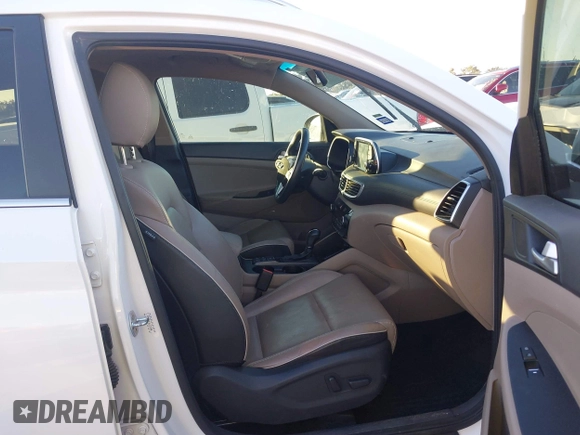 2020 Hyundai Tucson Limited z VIN KM8J3CAL5LU271800, wystawiony jako IAAI lot #41403390 z przebiegiem 90 718 mil mil oraz . Historia ofert i sprzedaży dostępna na DreamBid. Obrazek 5.