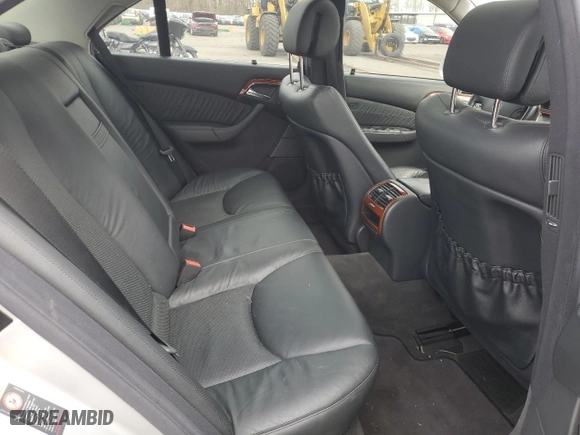 2006 Mercedes-Benz S-Class 3.7L with VIN WDBNF67J76A475815, listed as a Copart auction lot 47434105 with 132,766 mi miles and Salvage Title. Bid and sale history available at carsss.com. Image 10.