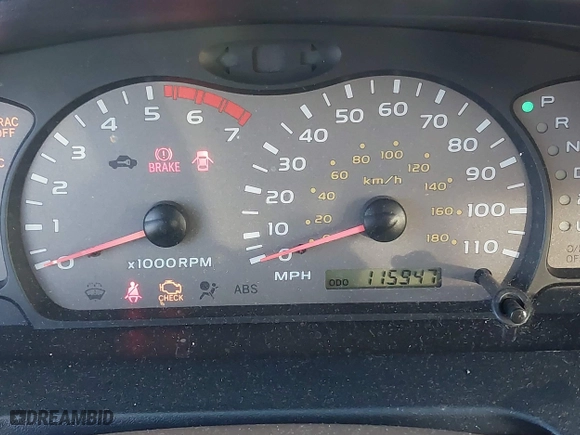 2002 Toyota Sequoia Limited with VIN 5TDZT38A72S112419, listed as a IAAI auction lot 41397980 with 115,947 mi miles. Bid and sale history available at carsss.com. Image 7.