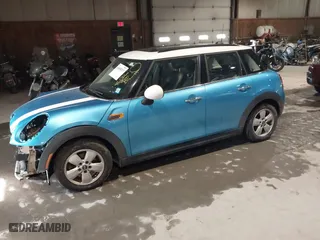 2018 MINI Hardtop 4 Door Cooper with VIN WMWXU1C51J2F80624, listed as a IAAI auction lot 41460317 with 81672 miles. Bid and sale history available at carsss.com. Image 18.