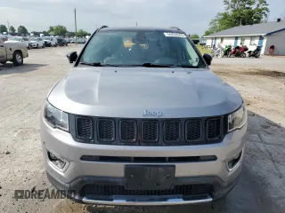 2020 Jeep Compass Limited z VIN 3C4NJDCB0LT106804, wystawiony jako Copart lot #56569215 z przebiegiem 82 747 mil mil oraz Szkoda całkowita • Salvage title. Historia ofert i sprzedaży dostępna na DreamBid. Obrazek 5.