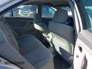 2011 Toyota Camry LE z VIN 4T4BF3EK1BR182727, wystawiony jako IAAI lot #41730393 z przebiegiem 314 661 mil mil oraz . Historia ofert i sprzedaży dostępna na DreamBid. Obrazek 8.