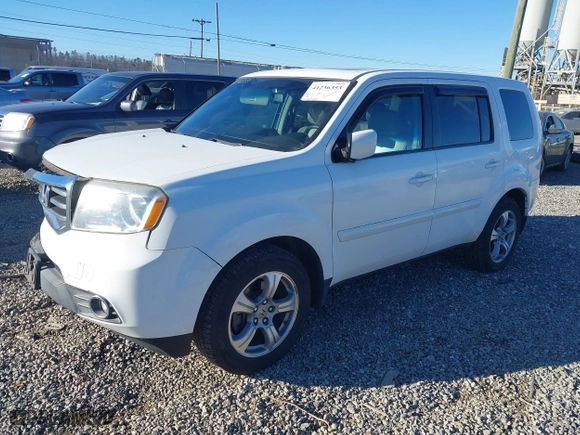 2012 Honda Pilot EX-L with VIN 5FNYF4H60CB053353, listed as a IAAI auction lot 41236353 with 192,929 mi miles. Bid and sale history available at carsss.com. Image 18.