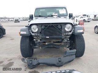 2019 Jeep Wrangler Unlimited Sport with VIN 1C4HJXDG4KW518726, listed as a IAAI auction lot 41597892 with 68,842 mi miles. Bid and sale history available at carsss.com. Image 6.