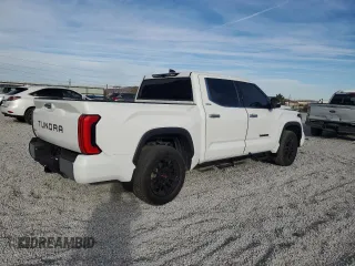 2022 Toyota Tundra Limited z VIN 5TFJA5DB2NX021229, wystawiony jako Copart lot #75503534 z przebiegiem Nie podano mil oraz Szkoda całkowita • Salvage title. Historia ofert i sprzedaży dostępna na DreamBid. Obrazek 3.