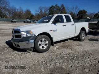 2015 Ram 1500 Tradesman z VIN 1C6RR7FM9FS737623, wystawiony jako Copart lot #46328605 z przebiegiem 77 173 mil mil oraz Szkoda całkowita • Salvage title. Historia ofert i sprzedaży dostępna na DreamBid. Obrazek 1.
