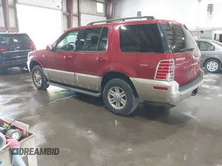 2004 Mercury Mountaineer z VIN 4M2DU86E44UJ22697, wystawiony jako IAAI lot #42428688 z przebiegiem 131 518 mil mil oraz . Historia ofert i sprzedaży dostępna na DreamBid. Obrazek 3.