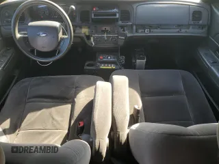 2009 Ford Police Interceptor с VIN 2FAHP71V09X128129, выставлен на аукционе Copart как лот 53097375 с пробегом Не указан миль и Списание • Salvage title. История ставок и продаж доступна на DreamBid. Изображение 8.
