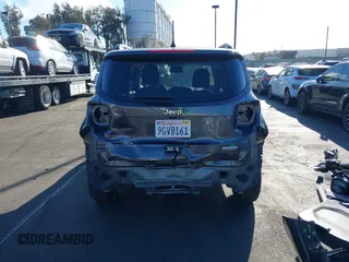 2018 Jeep Renegade Latitude with VIN ZACCJABB4JPJ03560, listed as a IAAI auction lot 41776537 with 72,504 mi miles and . Bid and sale history available at DreamBid. Image 17.