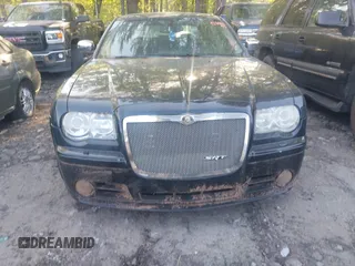 2006 Chrysler 300 C SRT8 with VIN 2C3LA73W66H249303, listed as a IAAI auction lot 42009645 with 137,242 mi miles. Bid and sale history available at carsss.com. Image 12.