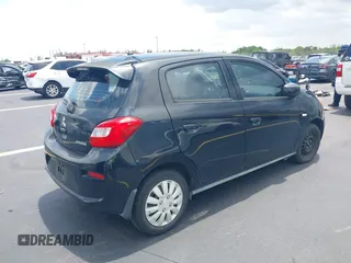 2018 Mitsubishi Mirage ES z VIN ML32A3HJ0JH005967, wystawiony jako IAAI lot #42372252 z przebiegiem 51 999 mil mil oraz . Historia ofert i sprzedaży dostępna na DreamBid. Obrazek 4.