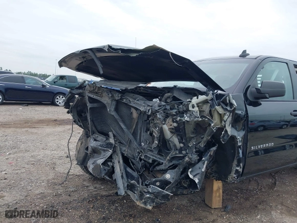 2018 Chevrolet Silverado 1500 Custom with VIN 3GCUKPEC0JG155068, listed as a IAAI auction lot 41277139 with 104,351 mi miles. Bid and sale history available at carsss.com. Image 6.