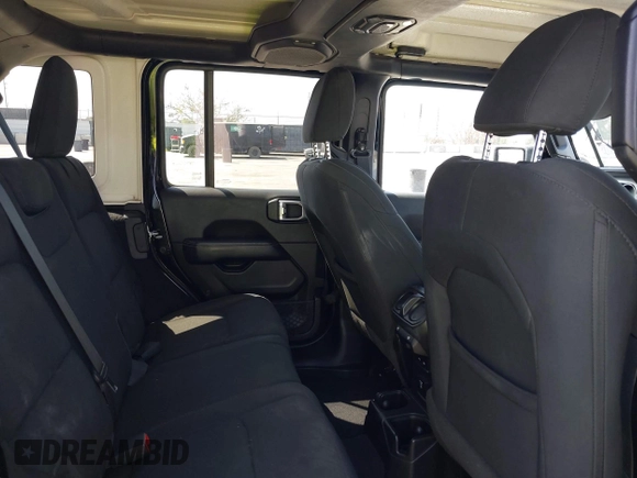2020 Jeep Wrangler Unlimited Sahara with VIN 1C4HJXEN6LW235159, listed as a IAAI auction lot 42045083 with 68,400 mi miles and . Bid and sale history available at DreamBid. Image 8.