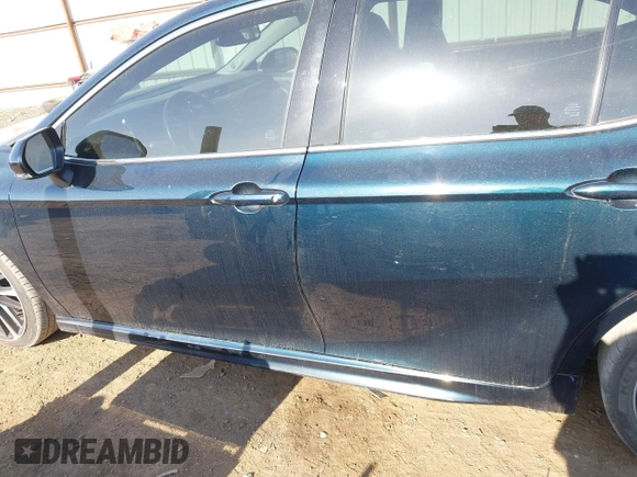 2020 Toyota Camry XSE with VIN 4T1K61AK0LU320375, listed as a IAAI auction lot 42126158 with 99,470 mi miles and . Bid and sale history available at DreamBid. Image 14.