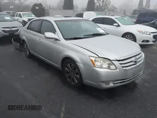 2007 Toyota Avalon XL with VIN 4T1BK36B17U226740, listed as a IAAI auction lot 41191802 with 173,314 mi miles. Bid and sale history available at carsss.com. Image 1.