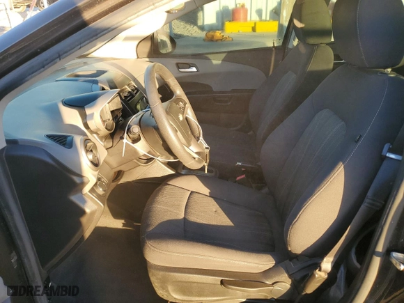 2014 Chevrolet Sonic LT with VIN 1G1JC5SB5E4181144, listed as a Copart auction lot 87045234 with 70,554 mi miles and Non Repairable. Bid and sale history available at carsss.com. Image 7.