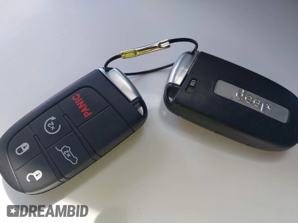2018 Jeep Grand Cherokee Limited с VIN 1C4RJFBG0JC215041, выставлен на аукционе IAAI как лот 42634111 с пробегом 111 407 миль миль и . История ставок и продаж доступна на DreamBid. Изображение 11.