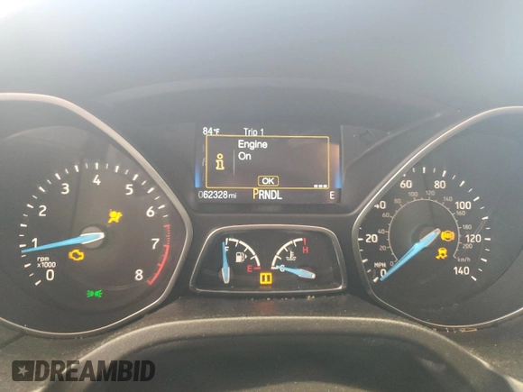 2018 Ford Focus SE z VIN 1FADP3F25JL257815, wystawiony jako Copart lot #61978045 z przebiegiem 62 328 mil mil oraz Szkoda całkowita • Salvage title. Historia ofert i sprzedaży dostępna na DreamBid. Obrazek 9.