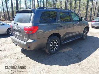 2011 Toyota Sequoia SR5 with VIN 5TDBY5G18BS048424, listed as a IAAI auction lot 41865211 with 213,381 mi miles. Bid and sale history available at carsss.com. Image 4.