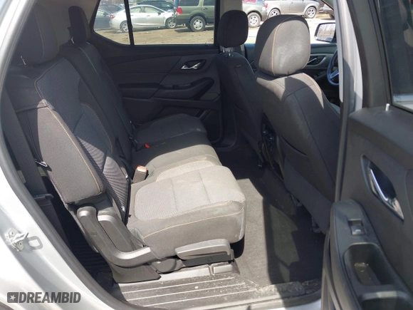 2018 Chevrolet Traverse LS with VIN 1GNERFKW7JJ107758, listed as a IAAI auction lot 41948191 with 91,032 mi miles. Bid and sale history available at carsss.com. Image 8.