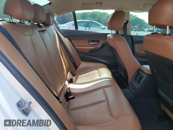 2015 BMW 3 Series 328i xDrive with VIN WBA3B3G52FNT19323, listed as a Copart auction lot 61873015 with 110,893 mi miles and Salvage title. Bid and sale history available at DreamBid. Image 10.