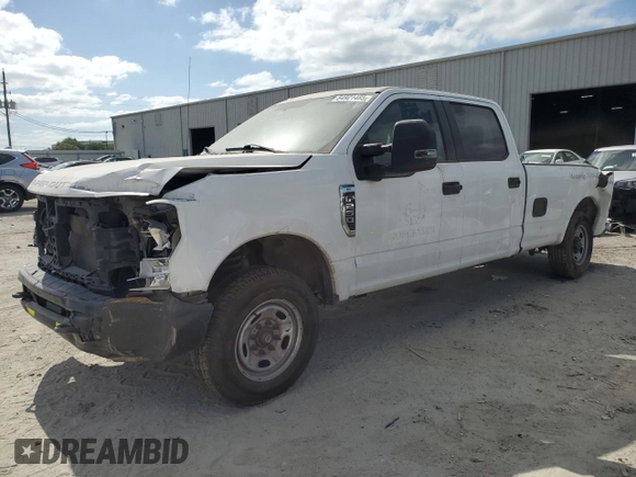 2017 Ford F-250 XL with VIN 1FT7W2A65HEB93630, listed as a Copart auction lot 54921485 with Not provided miles and Non repairable. Bid and sale history available at DreamBid. Image 1.