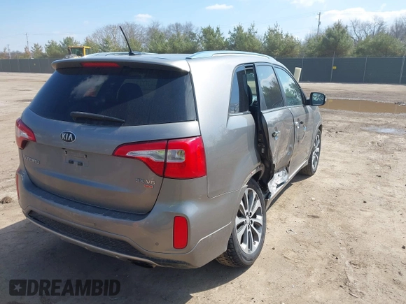 2014 Kia Sorento SX with VIN 5XYKWDA79EG448183, listed as a IAAI auction lot 42023625 with 109,188 mi miles and . Bid and sale history available at DreamBid. Image 4.
