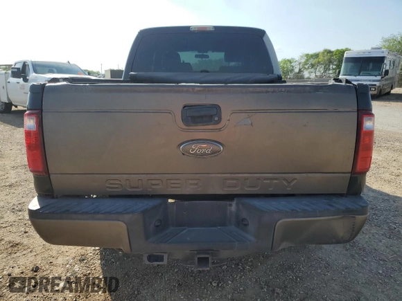 2015 Ford F-350 Platinum z VIN 1FT8W3BT3FEA03139, wystawiony jako Copart lot #50077825 z przebiegiem 285 057 mil mil oraz Tytuł czysty. Historia ofert i sprzedaży dostępna na DreamBid. Obrazek 6.