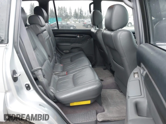 2007 Lexus GX 470 with VIN JTJBT20X870128907, listed as a IAAI auction lot 41997879 with 239,486 mi miles and . Bid and sale history available at DreamBid. Image 8.