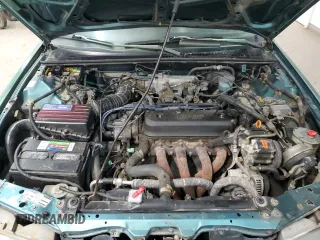 1993 Honda Accord z VIN 1HGCB7652PA155769, wystawiony jako Copart lot #45200625 z przebiegiem 251 834 mil mil oraz Szkoda całkowita • Salvage title. Historia ofert i sprzedaży dostępna na DreamBid. Obrazek 11.