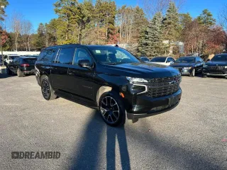 2021 Chevrolet Suburban RST with VIN 1GNSKEKD0MR457206, listed as a Copart auction lot 42366525 with 139,570 mi miles and Clean Title. Bid and sale history available at carsss.com. Image 1.