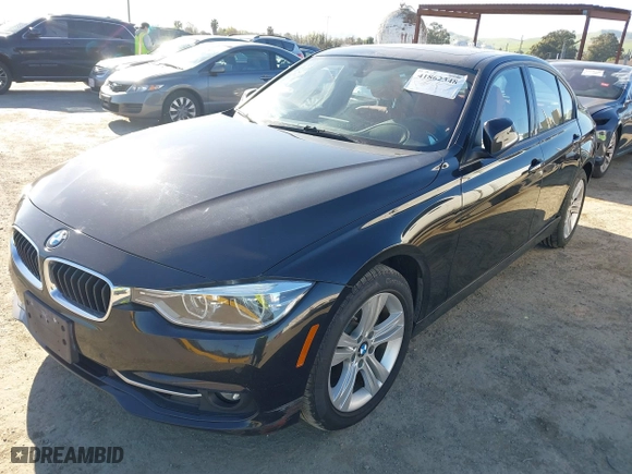 2016 BMW 3 Series 328i xDrive with VIN WBA8E3G51GNT80323, listed as a IAAI auction lot 41862348 with 136,531 mi miles. Bid and sale history available at carsss.com. Image 18.