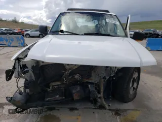 2005 Ford Expedition Eddie Bauer z VIN 1FMFU18525LB09713, wystawiony jako Copart lot #55100245 z przebiegiem Nie podano mil oraz Szkoda całkowita • Salvage title. Historia ofert i sprzedaży dostępna na DreamBid. Obrazek 5.