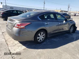 2015 Nissan Altima SV with VIN 1N4AL3APXFC169058, listed as a Copart auction lot 42037925 with 122,128 mi miles and Salvage Title. Bid and sale history available at DreamBid. Image 3.