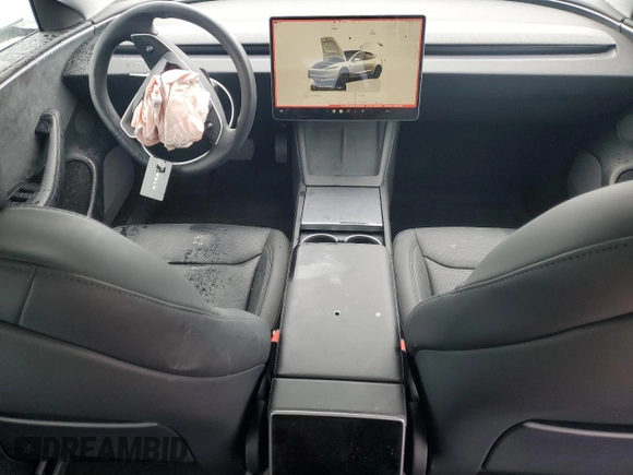 2024 Tesla Model 3 Long Range with VIN 5YJ3E1EB2RF819623, listed as a Copart auction lot 44814315 with 4,400 mi miles and Salvage Title. Bid and sale history available at DreamBid. Image 8.