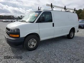 2018 Chevrolet Express Cargo Van with VIN 1GCWGAFP9J1339951, listed as a Copart auction lot 78362654 with 104,409 mi miles and Salvage Title. Bid and sale history available at carsss.com. Image 1.