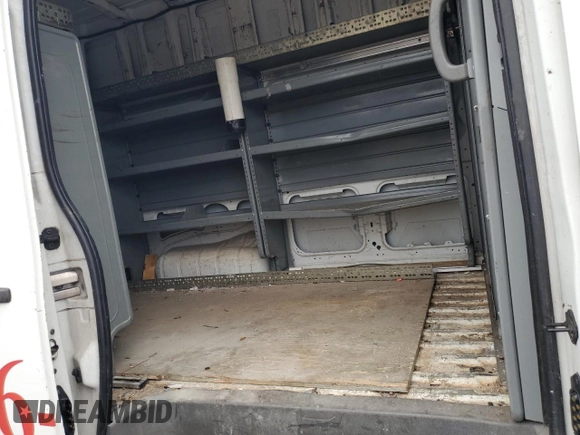 2017 Nissan NV Cargo SV z VIN 1N6BF0LY9HN807928, wystawiony jako Copart lot #60340275 z przebiegiem 133 501 mil mil oraz Szkoda całkowita • Salvage title. Historia ofert i sprzedaży dostępna na DreamBid. Obrazek 10.