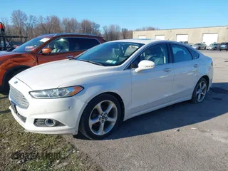 2013 Ford Fusion Titanium with VIN 3FA6P0D99DR147928, listed as a IAAI auction lot 41898122 with 135,693 mi miles. Bid and sale history available at carsss.com. Image 2.